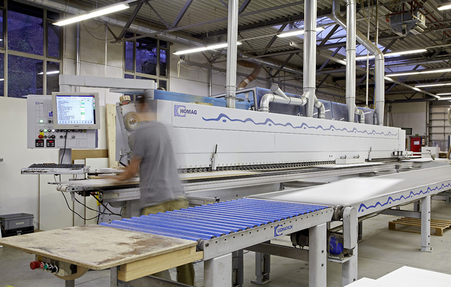 La bordatrice HOMAG, da molti in anno in perfetto uso da Becherer.